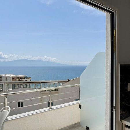 Gjoka Apartments, In Front Of Bougainville Bay Sarande Ngoại thất bức ảnh