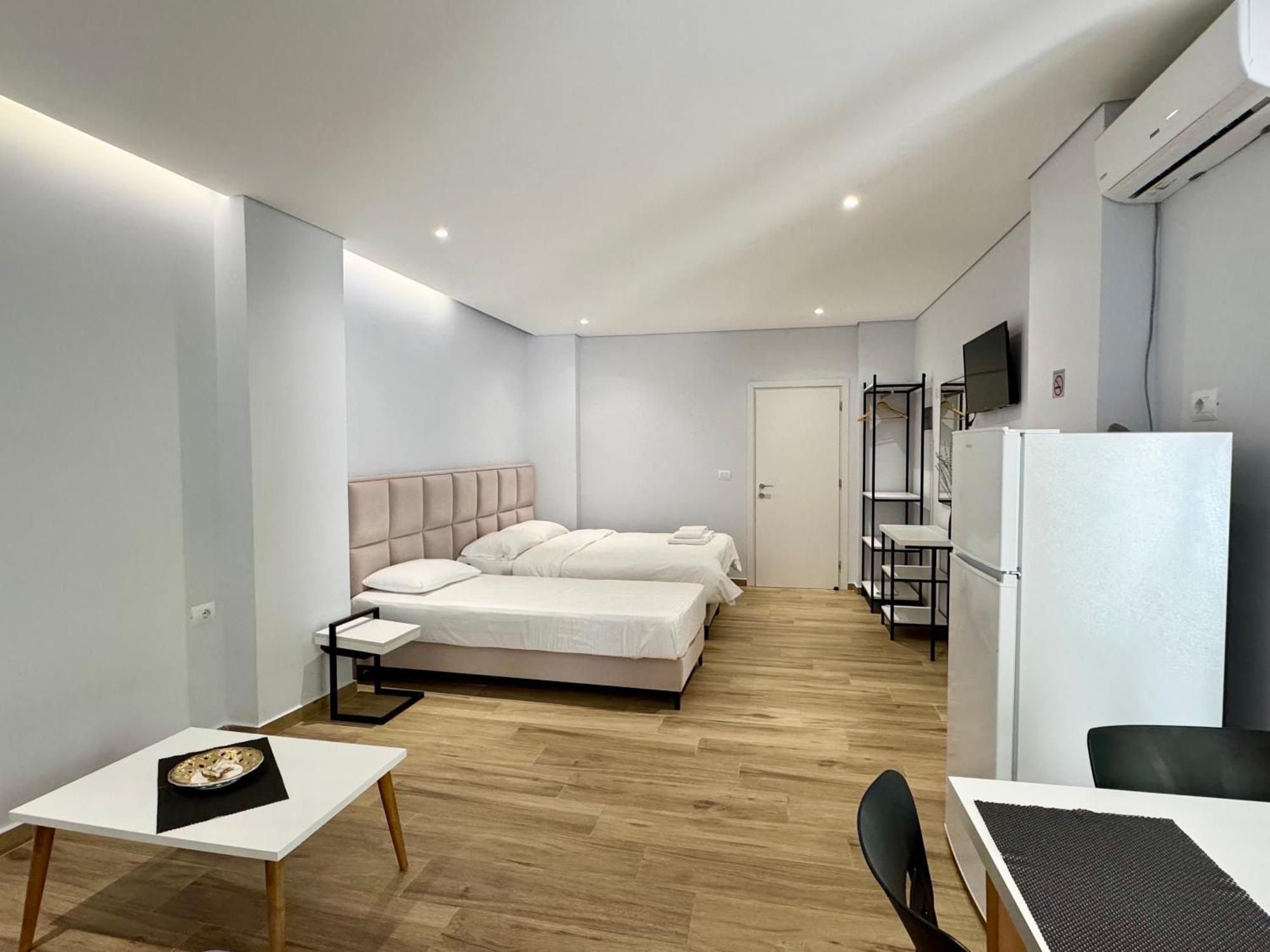 Gjoka Apartments, In Front Of Bougainville Bay Sarande Ngoại thất bức ảnh