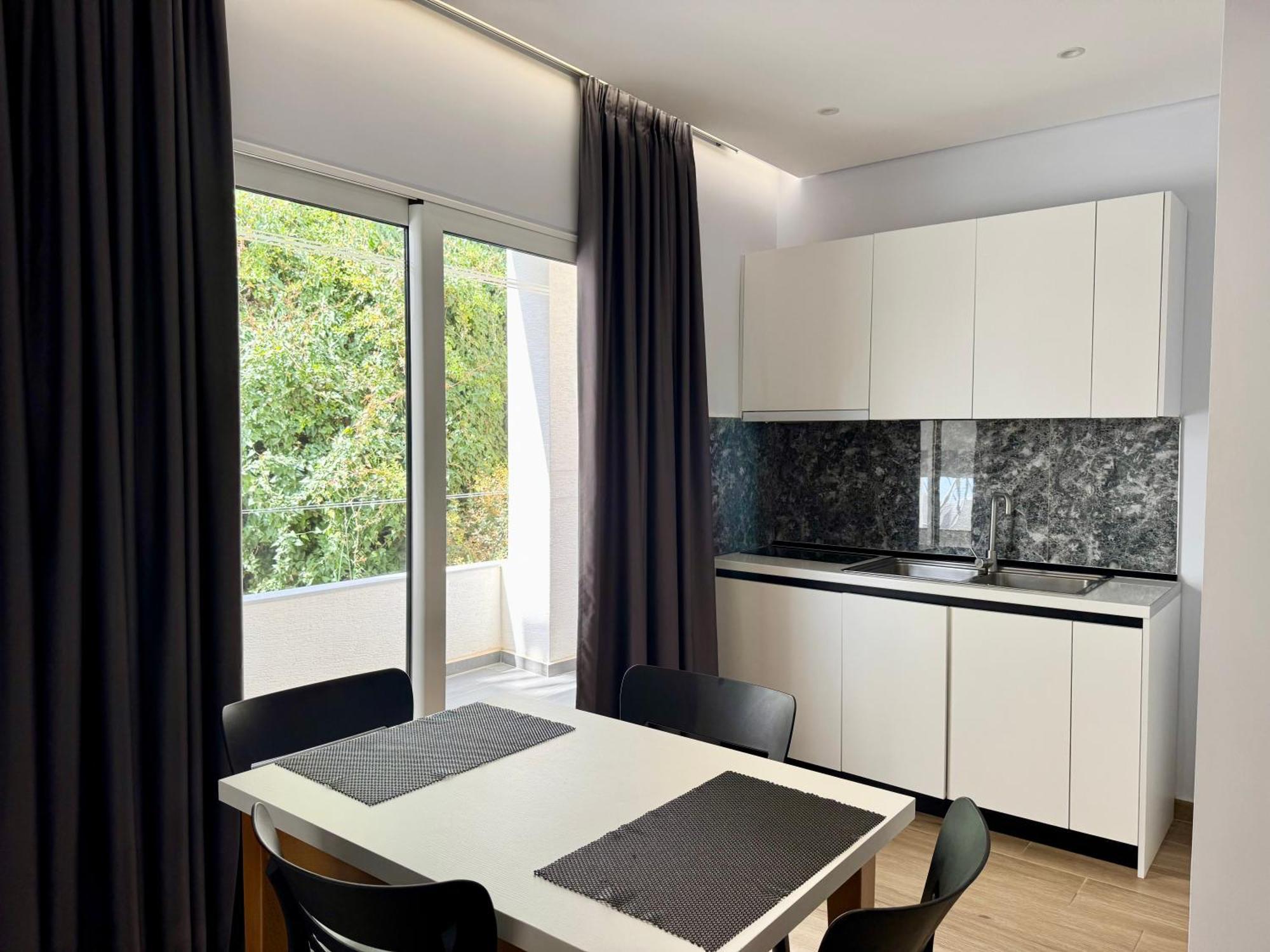 Gjoka Apartments, In Front Of Bougainville Bay Sarande Ngoại thất bức ảnh