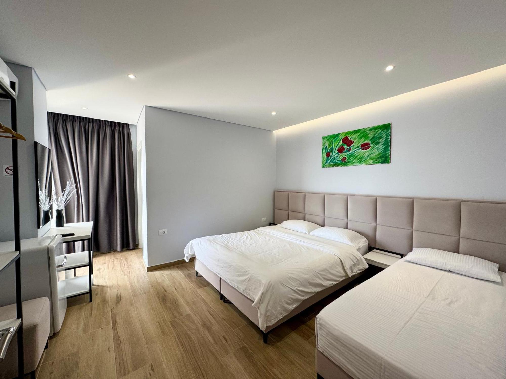 Gjoka Apartments, In Front Of Bougainville Bay Sarande Ngoại thất bức ảnh